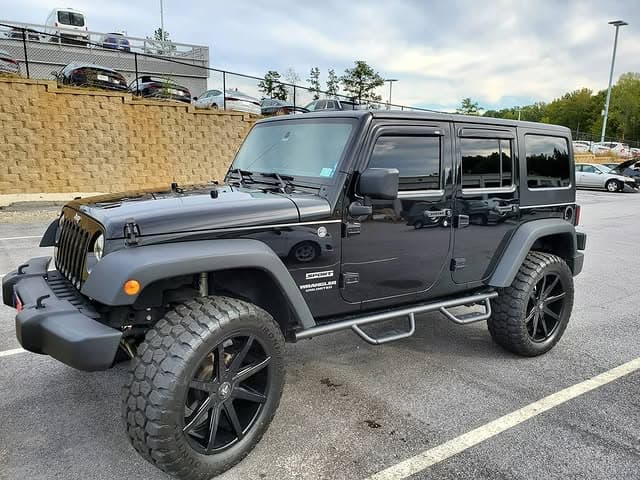 Jeep Wrangler, blacked out tint